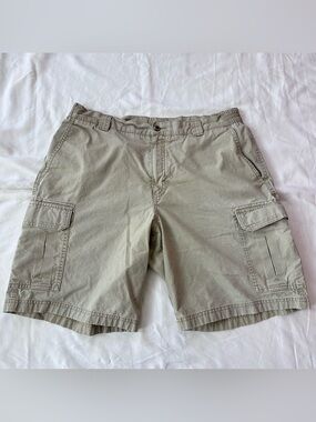 Gorpcore L.L.Bean Khaki Cargo Shorts- Size 36"